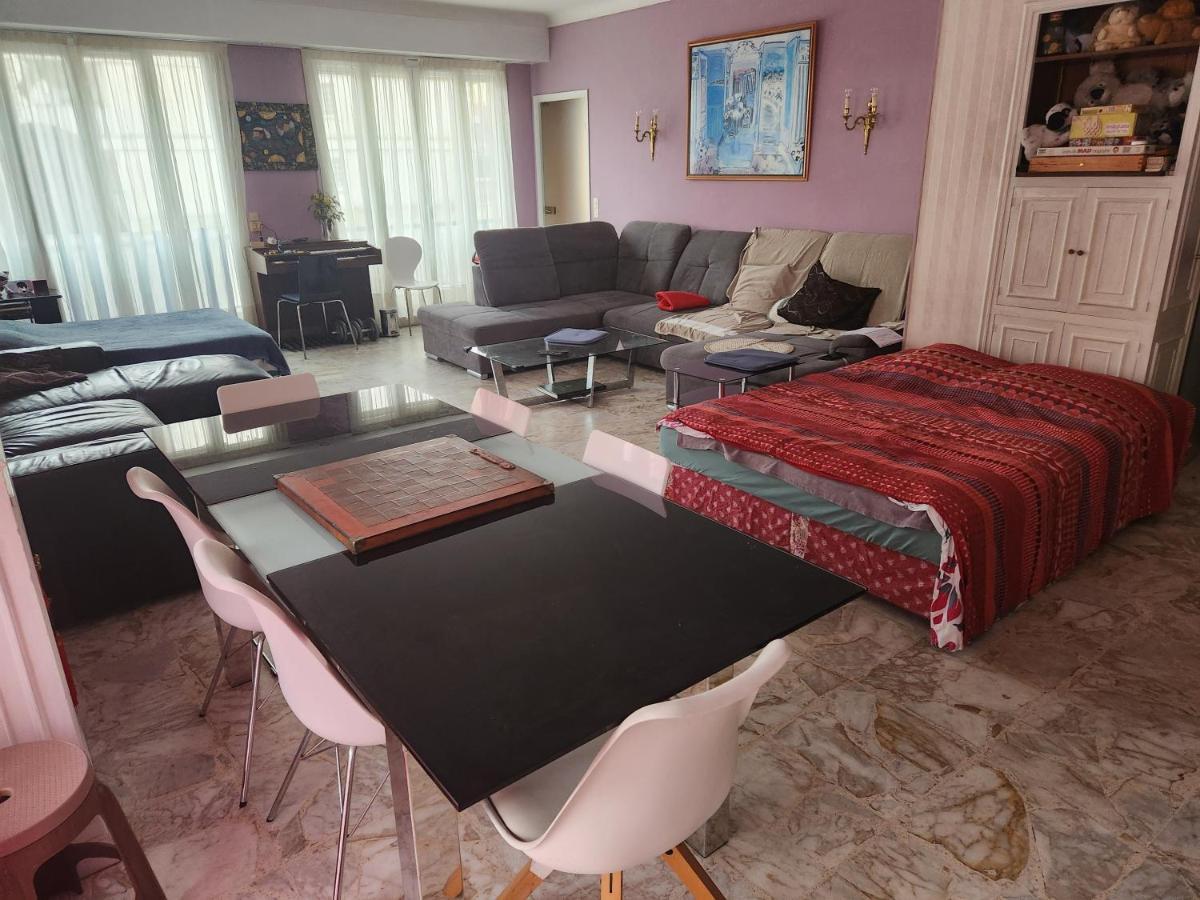Big Apart 140M2 5Min Walk To Beach Sea &Promenade 3 Double Rooms,Big Living Room 42M2, 3 Showers,9 Beds, Free Parking Nice Dış mekan fotoğraf