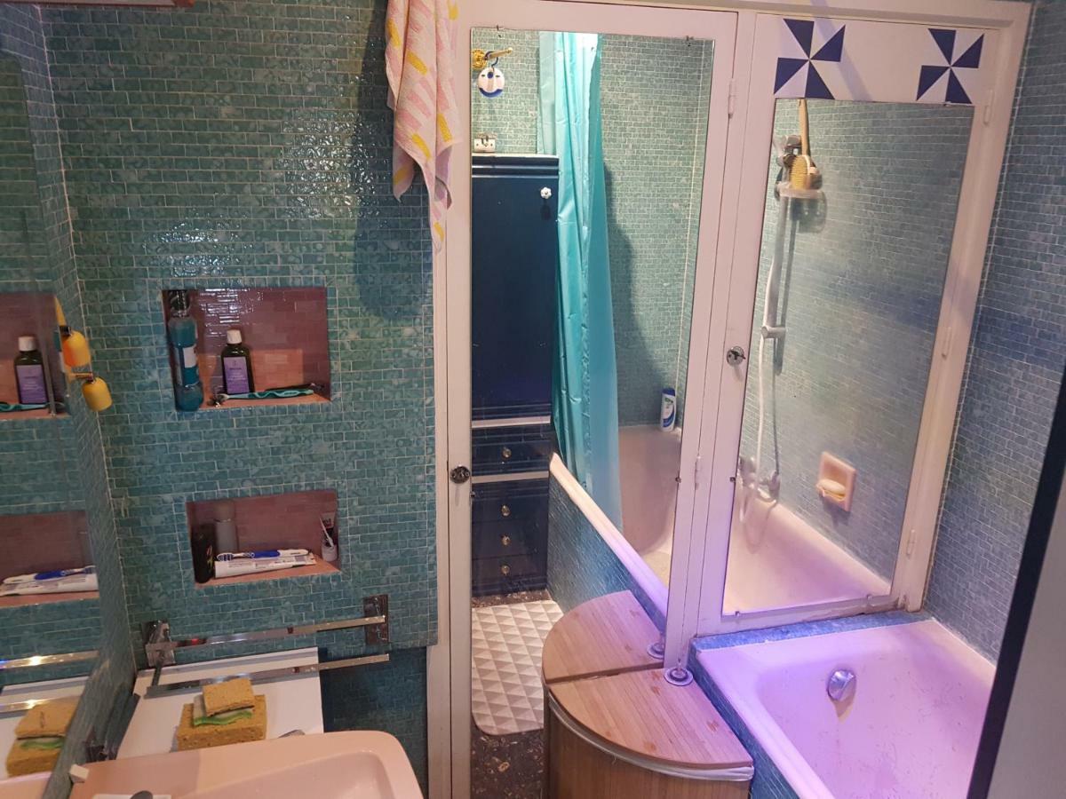Big Apart 140M2 5Min Walk To Beach Sea &Promenade 3 Double Rooms,Big Living Room 42M2, 3 Showers,9 Beds, Free Parking Nice Dış mekan fotoğraf